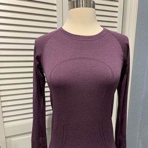 Lululemon swiftly tech long sleeve shirt